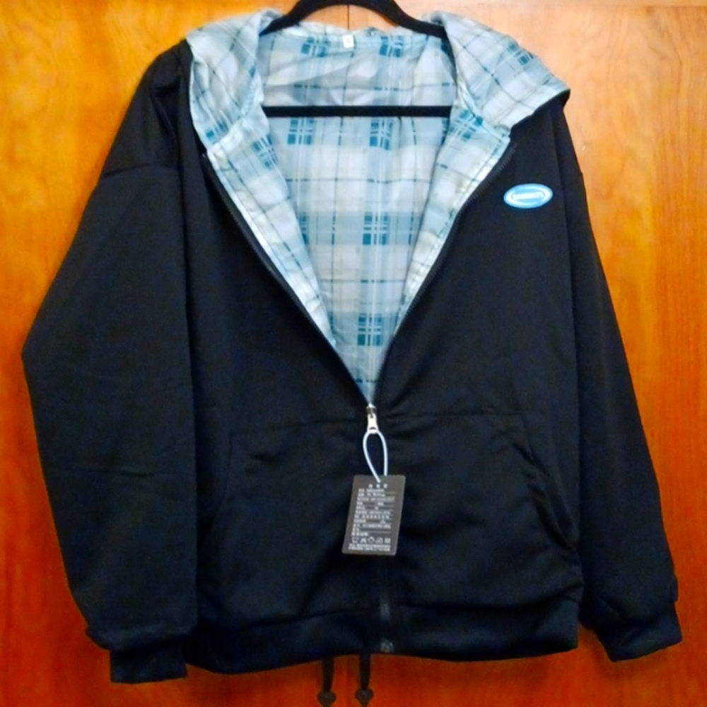 Jacket Perfect for Spring! Reversible Jacket Black to Blue plaid NWT Size XL